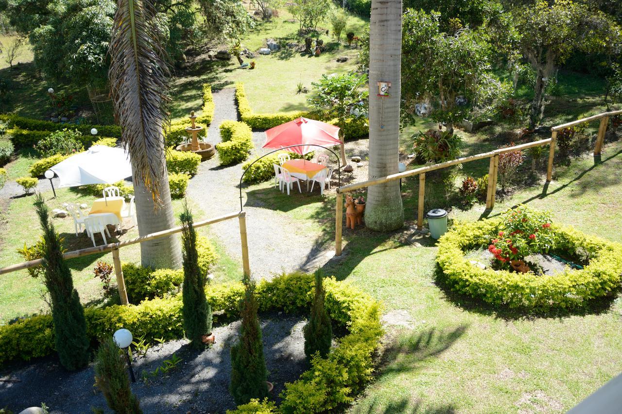 Hotel Campestre La Loma Curití Exterior foto